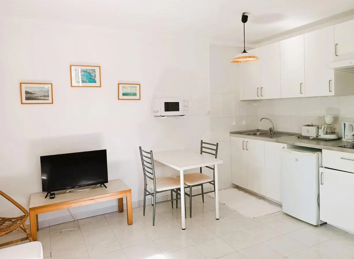Apartamentos Mhm Cala Ratjada  Daire