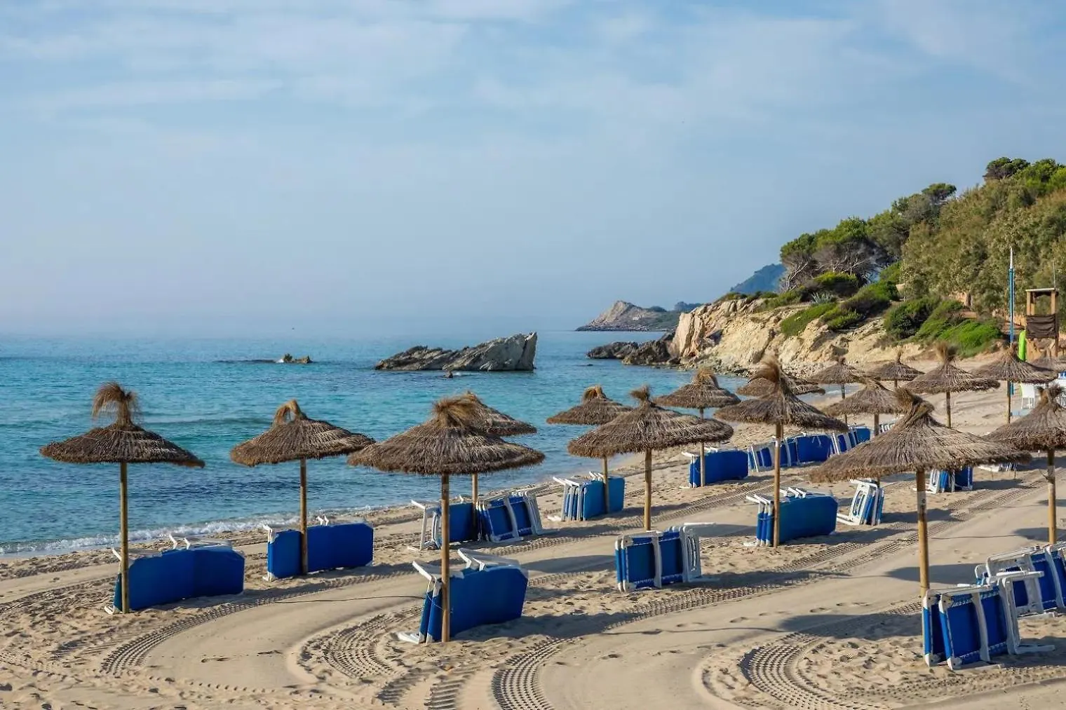 Apartamentos Mhm Cala Ratjada  İspanya