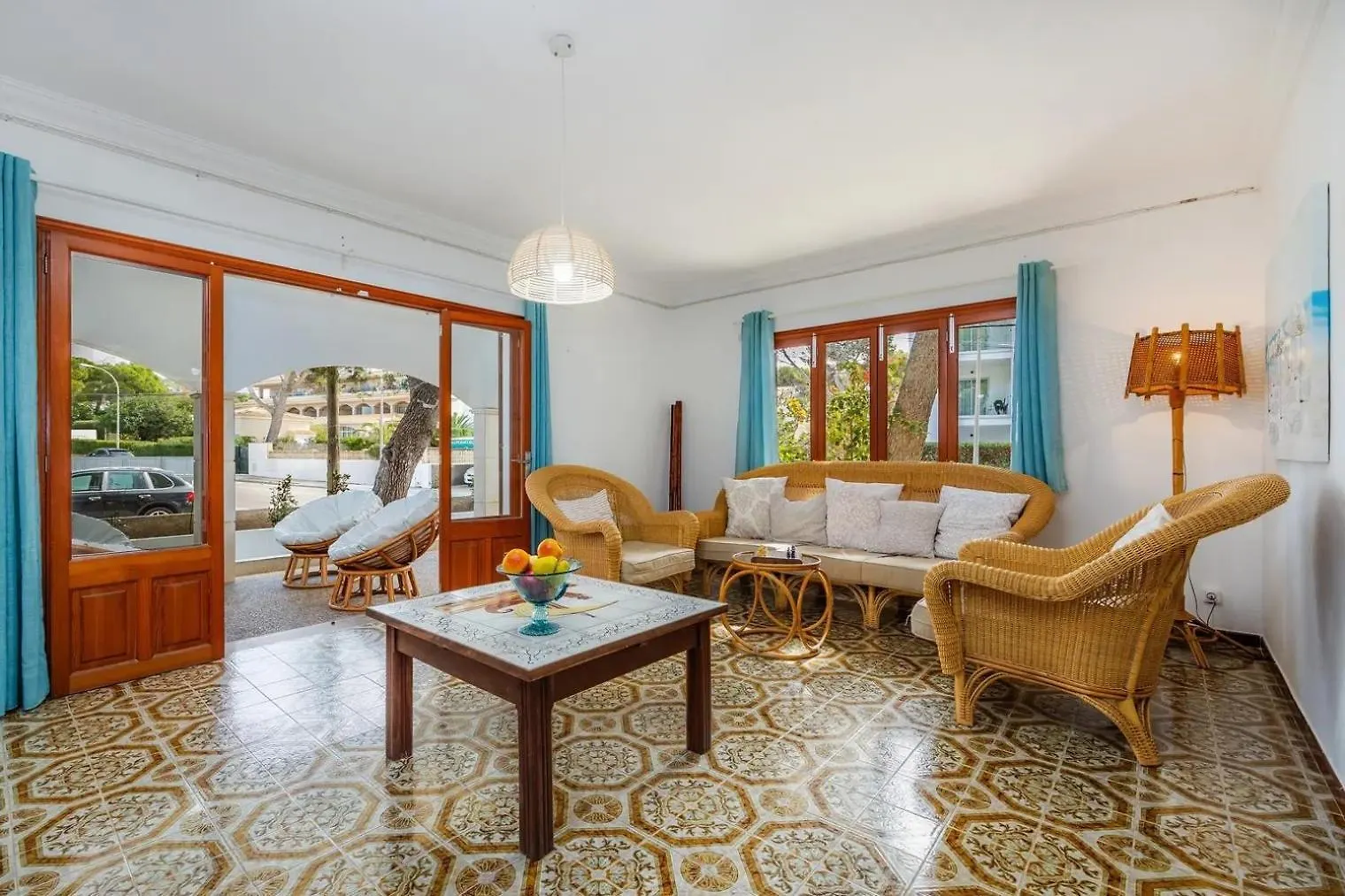בית נופש קאלה ראטג'אדה Apartamentos Mhm